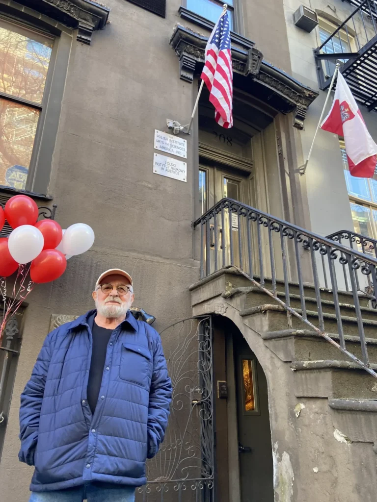 Dimensions by Janusz Obst